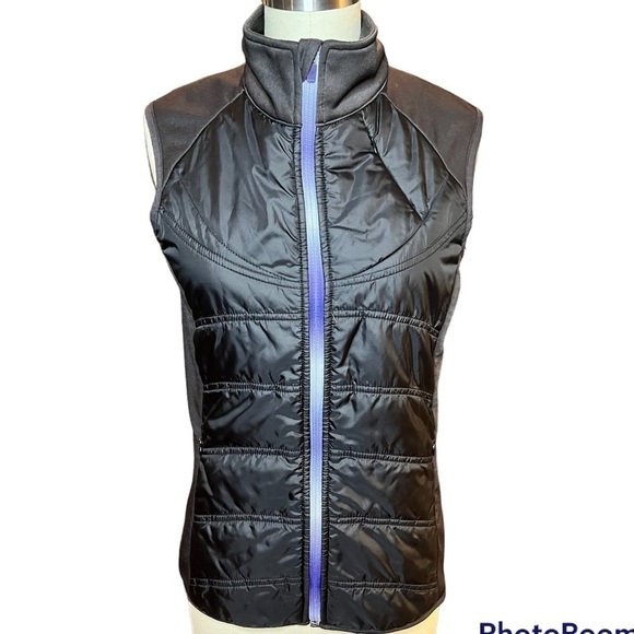 ATHLETA Black Flashback Embroidered Lightweight Puffer Vest Size Small Purple - Picture 1 of 13